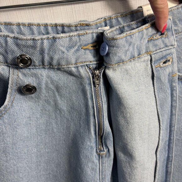 Zara Womens Light Wash Denim High-Waisted Frayed Hem Shorts L - Picture 5 of 10